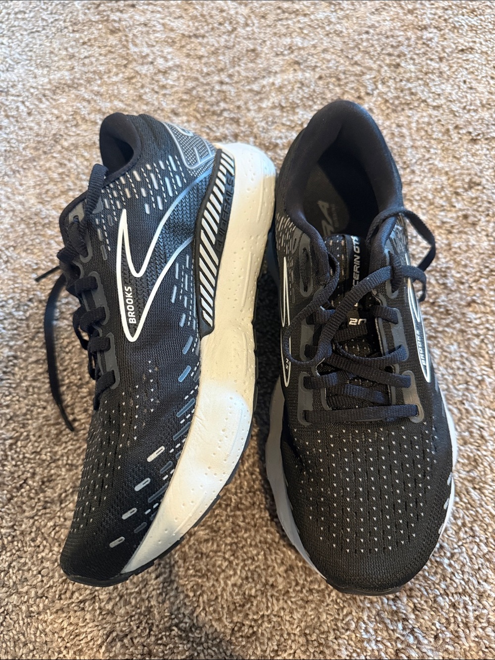 Brooks Glycerin 20 GTS Women’s Athletic Shoes, size 7.5 wide